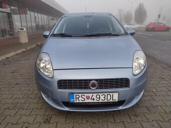 Predám Fiat Grande Punto 1.2 Šport 8V  klímou M5 5d TOP STAV - 5