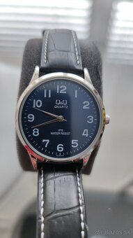 Pánske hodinky QUARTZ zn. Q&Q - 5
