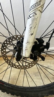 Predám trekový bicykel – 26” kolesá - 5