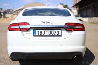 Jaguar XF 2.2 Diesel - 5