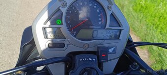 Honda CB600F Hornet - 5