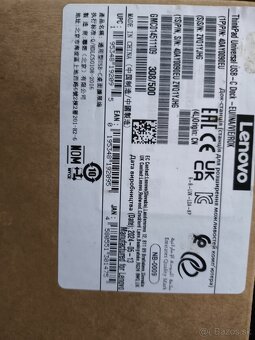 ThinkPad Lenovo Universal USB-C Dock + AC/DC Adapter 90W - 5