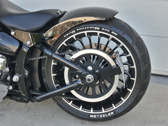 HARLEY DAVIDSON BREAKOUT 103" - 5