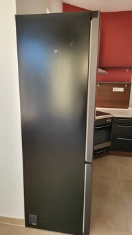 Kombinovaná chladnička LG , s faktúrou 03/2024 - 5