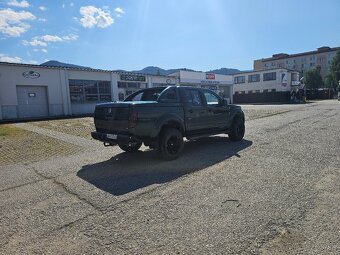 D40 NAVARA - 5