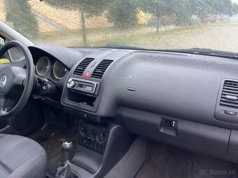 Volkswagen Polo - 5