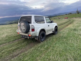 Toyota Land Cruiser 90 - 5