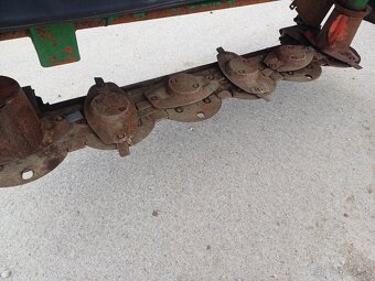 Diskova kosa, kosacka. John deere 2,4m, kuhn - 5