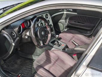 Alfa Romeo 159 1.9JTDm - 5