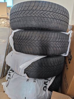 MAK Kassel 20" + Bridgestone LM005 255/55 R20 - 5