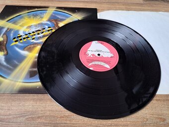 Lp STRYPER - The Yellow and Black Attack - 5
