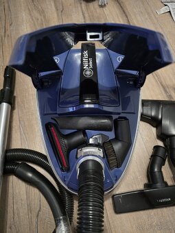 Vysávač Nilfisk Select Dark blue - 5