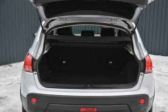 Nissan Qashqai 1.6 Benzín - 5