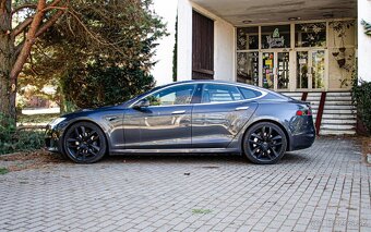 Tesla Model S 75D, Free Supercharger - 5