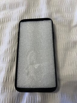 iPhone XR kryty - 5