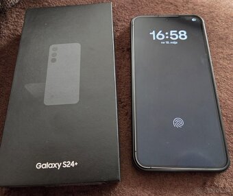 SAMSUNG S24+ - 5
