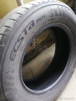 205/60 R16 Kumho Ecsta PS71 letne - 5