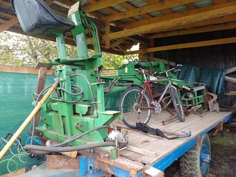 Vlecka s hydraulickou rukou. - 5