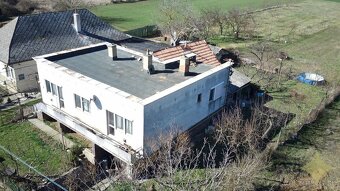 Priestranný rodinný dom na okraji obce - Kosihy nad Ipľom - 5