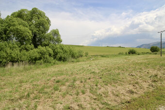 Stavebný pozemok Višňové - 5