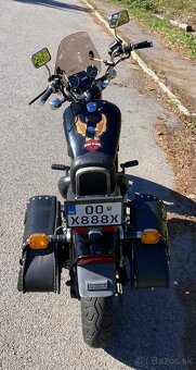 Honda VF750 Magna 1988 - 5