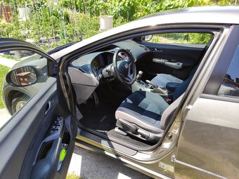 Honda Civic 1.8 - 5