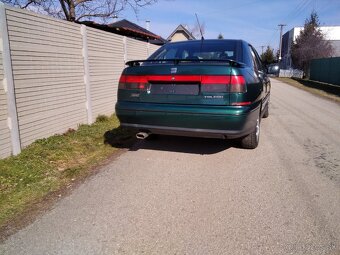 Seat Toledo 1,6 - 5
