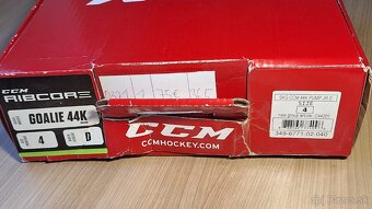 Brankarske hokejove korčule CCM - 5