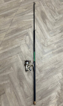 Rybárske prúty (udice) s navijákmi - 5