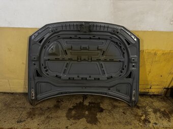 VW Passat B8 2014- kapota - 5