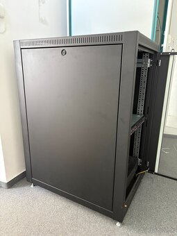 Serverova skrina CONTEG R17-21-60/80 - 5