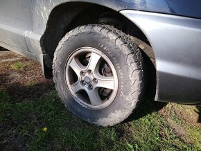 Hyundai Santa Fe 2.4 /2005/ 107 kW, benzín + lpg - JAZDÍ - 5