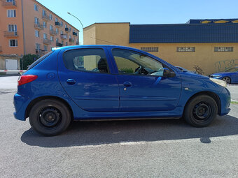 Predám Peugeot 206+, 1.4 benzín, 55 kw/75 PS, - 5