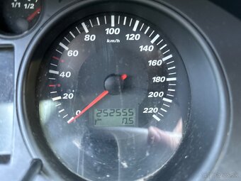 Seat Ibiza 1.9 SDi, 5 dverová, klimatizácia - 5