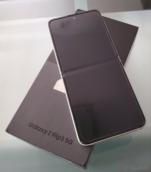 Samsung Galaxy Z Flip 3 - 5