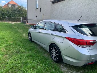 Predám alebo vymením Hyundai i40 1.7 TDi 100kw Rok 2012 - 5