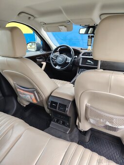 Jaguár F-pace - 5