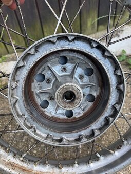 Koleso Jawa 250 353 350 354 kývačka 16” - 5