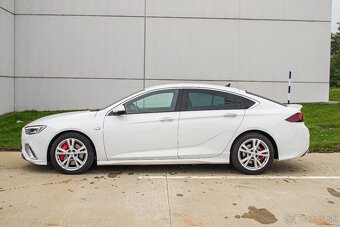 Opel Insignia GSI 2.0 CDTI BiTURBO 210k S S 4x4 AT8 - 5