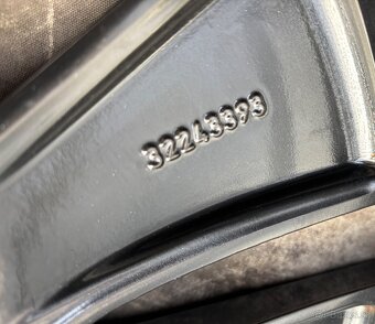 Originální Alu kola Volvo S90,V90 255/40/19 zimní - 5