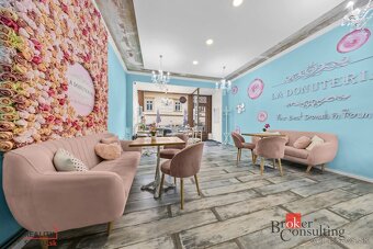 Vstupná brána do centra Banskej Štiavnice | Komerčný priesto - 5