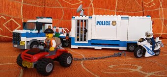 Lego City 60139 Mobilné veliteľské centrum - 5