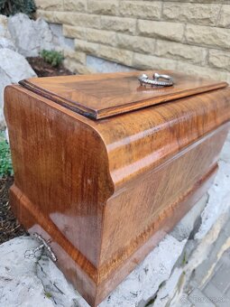 Funkčný šijací stroj, extra kusok - 5