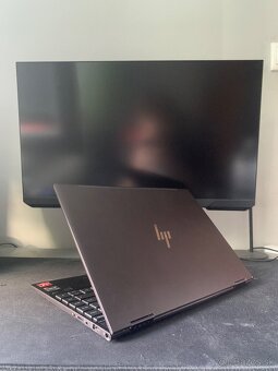 HP Envy X360 | AMD Ryzen 7 3700U | 8GB RAM | 500GB SSD - 5