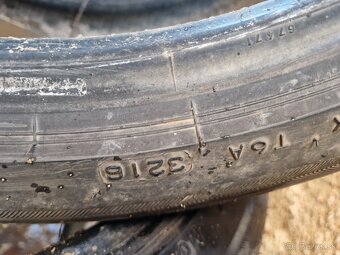 Predam pneu 245/40 r18 - 5