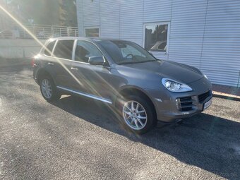 Porshe Cayenne - na pruzinach - 5