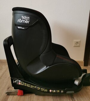 BRITAX-ROMER Dualfix M i-size - Cool Flow - 5