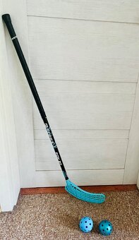Florbalová hokejka Freez Fox 27 Oval MB + obal Kensis - 5