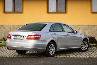 Mercedes-Benz E trieda Sedan 200 CGI Blue Classic 7G - 5
