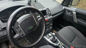Land Rover Freelander 2 2,2TD4 118kW r.v.2008 - 5